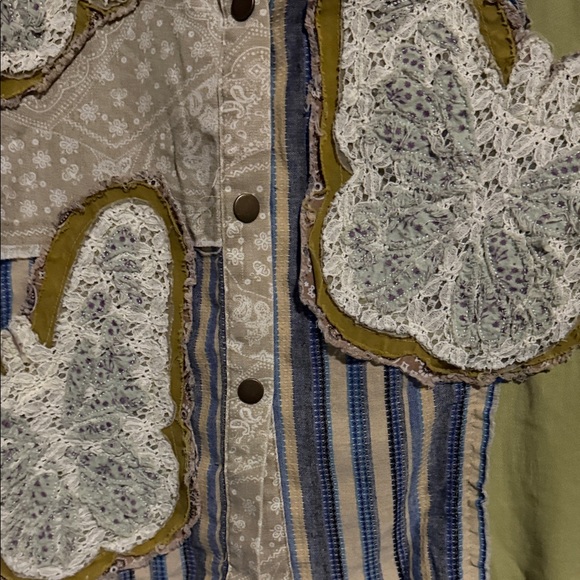 NWT Blue Velvet Butterfly Shacket - Picture 6 of 11